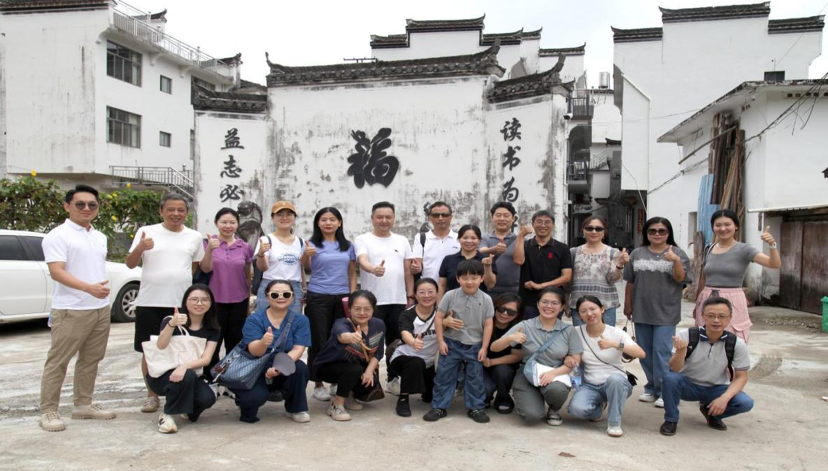 Parents' excursion see HOPE's commitment to one-stop service